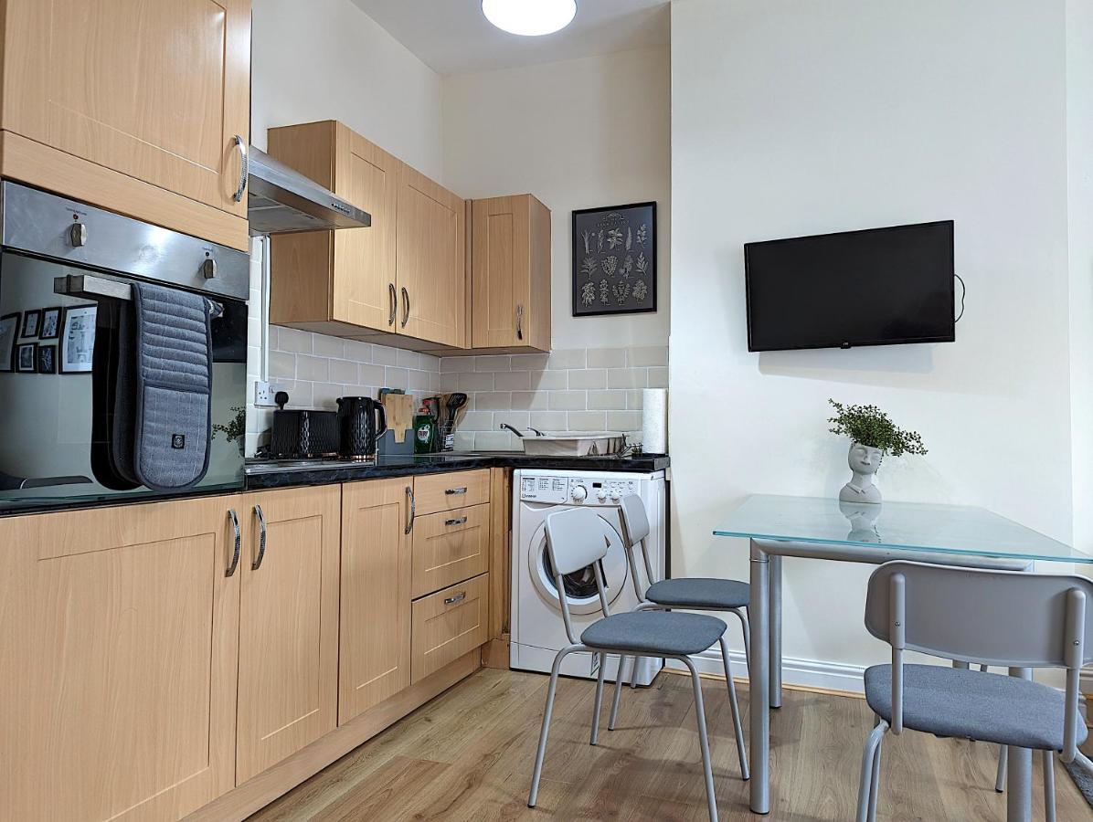 Lovely Studio In Anfield Near Centre Free Parking Liverpool Exterior photo